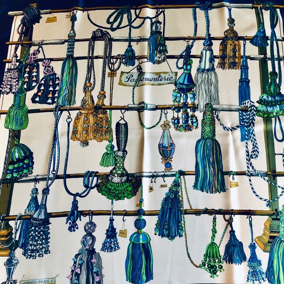 Hermes Accessories - HOST PICK 🎉 WORN ONCE Hermes Scarf